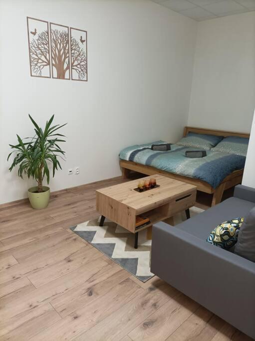 Stylovy Apartman Zemplinska Prešov Exterior foto